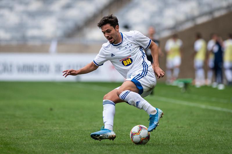 Cruzeiro goleou Patrocinense no Mineirão com gols de Ramon, Roberson e Maurício
