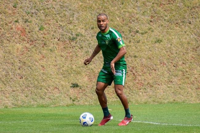 Patric (Lateral-direito)