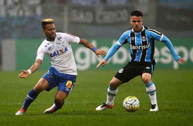 Atlético é dominado e perde para o Grêmio em partida do Brasileiro -  Superesportes