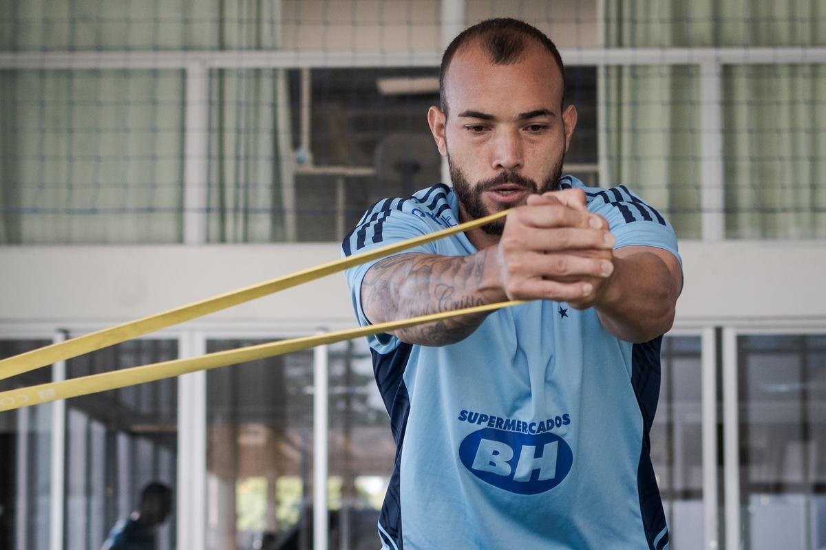 Rodolfo, atacante (fim de contrato). Acertou com o Novorizontino-SP