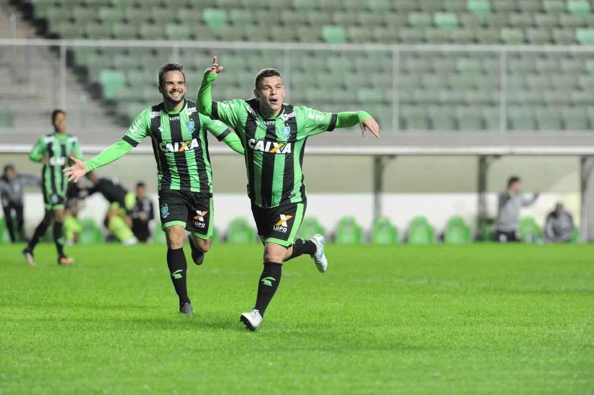 Amrica e Boa Esporte se enfrentaram no Independncia, pela 13 rodada da Srie B do Campeonato Brasileiro