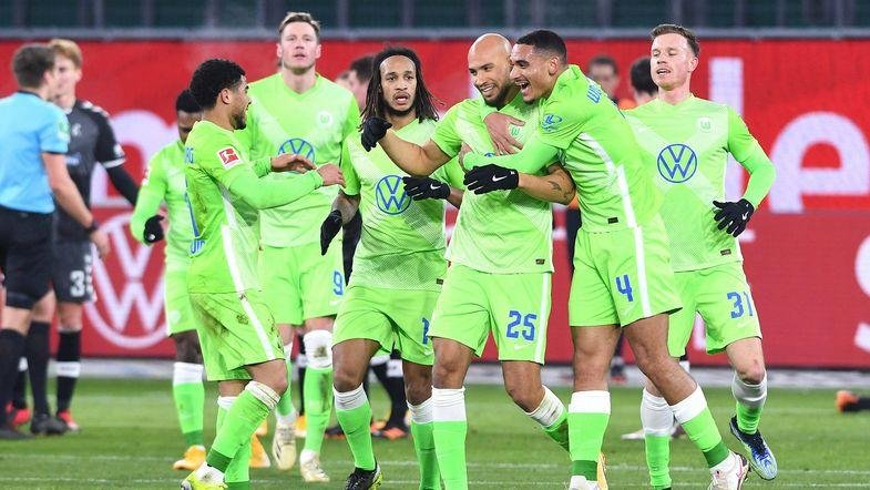 Wolfsburg derrota Freiburg e mantém o terceiro lugar no Campeonato ...
