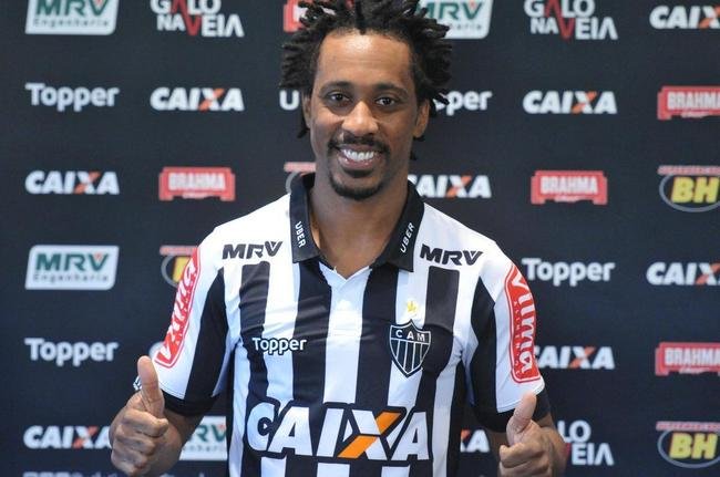 Arouca - volante foi contratado pelo Atltico em 14 de dezembro de 2017