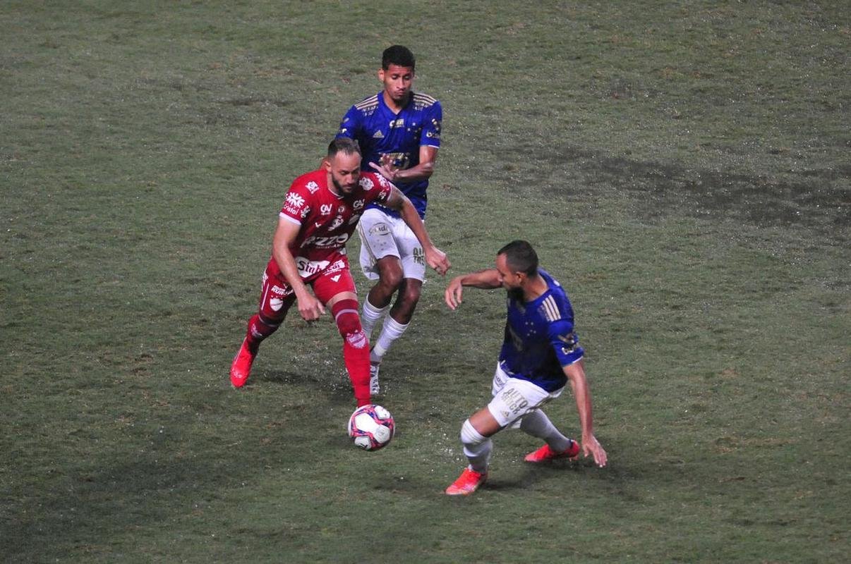 Fotos de Cruzeiro x Vila Nova-GO, no Independncia, em Belo Horizonte, pela 33 rodada da Srie B
