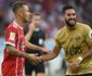 Bayern goleia em amistoso beneficente para salvar adversrio da falncia