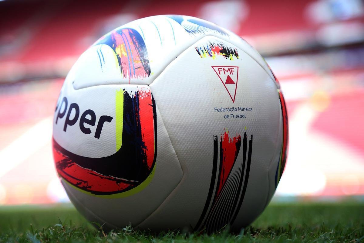 Fotos do jogo entre Amrica e Cruzeiro, pela 3 rodada do Mineiro, no estdio Man Garrincha, em Braslia