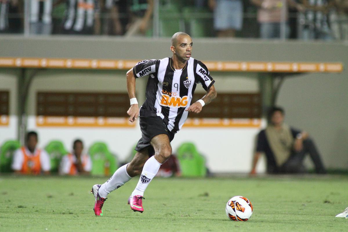 15 - Diego Tardelli - 112 gols