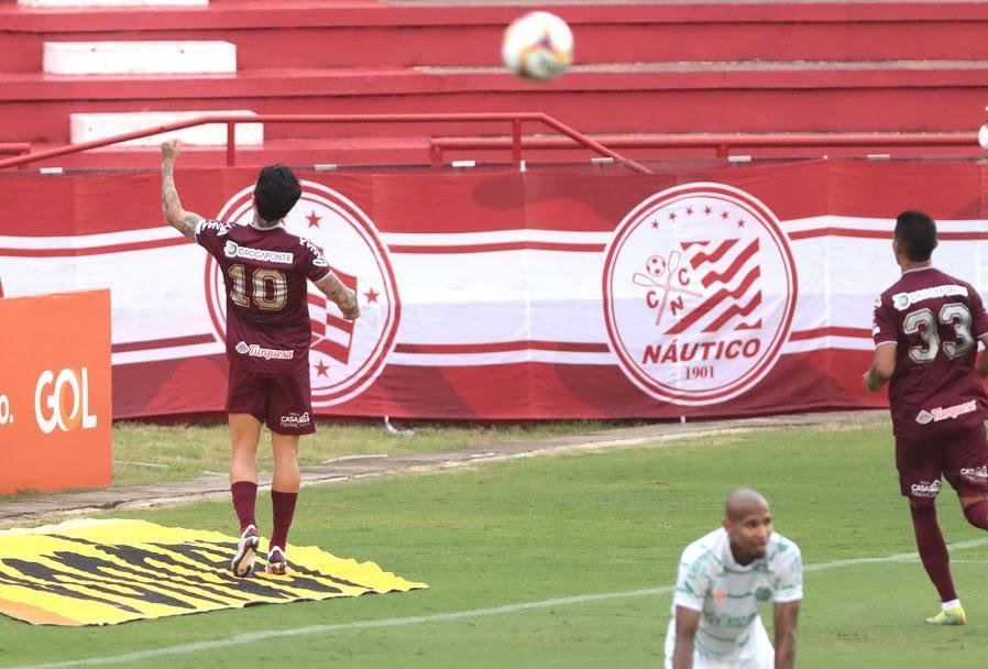 Nutico empata, em 3 a 3, com time do Juventude nos Aflitos e se complica na Srie B
