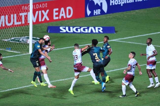 No fim, Ribamar empatou para o Amrica e evitou derrota diante do Patrocinense no Independncia, em BH.
