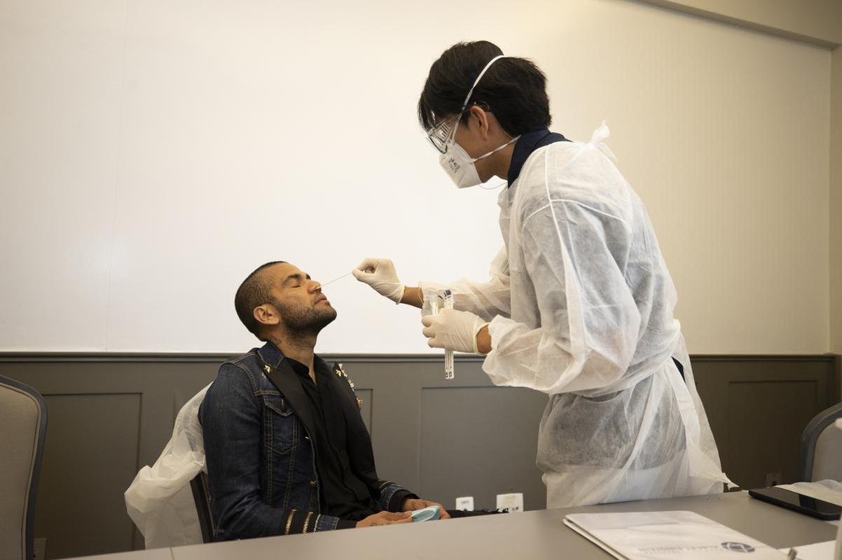 Jogadores se apresentam  Seleo Brasileira