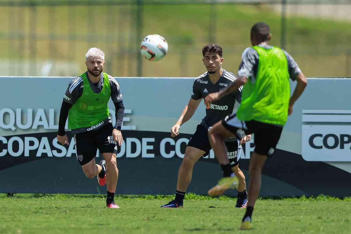 Atltico treinou na manh desta segunda-feira (16/1) na Cidade do Galo.