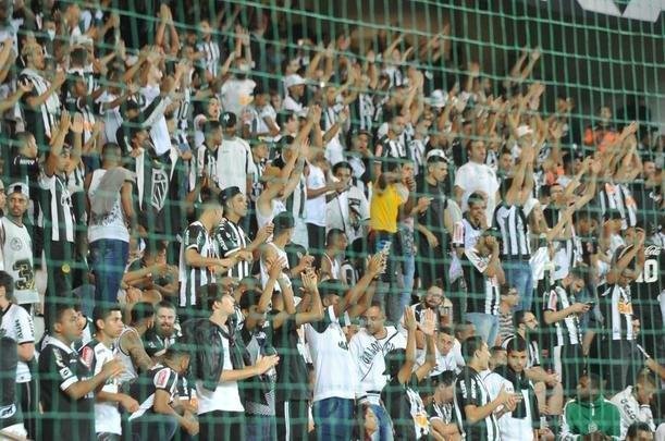 Fotos da torcida do Atltico na partida contra o Unin La Calera, do Chile, no Independncia, pela Copa Sul-Americana