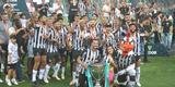 Festa do Atl�tico no Mineir�o pela conquista do tricampeonato mineiro. Galo derrotou o Cruzeiro por 3 a 1 na final �nica do estadual. Gols foram de Hulk (2) e Nacho