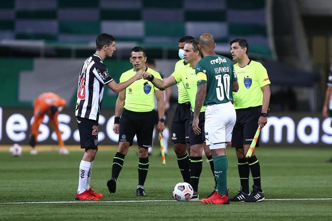 Fotos do jogo de ida da semifinal da Copa Libertadores de 2021, entre Palmeiras e Atltico, no Allianz Parque, em So Paulo