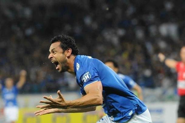 Fotos do duelo entre Cruzeiro e Amrica, no Mineiro