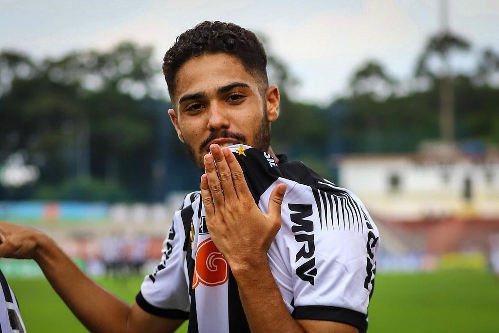 Calebe - Aps se destacar na Copa So Paulo Sub-20 deste ano, Calebe passou a ser visto com outros olhos pela torcida do Atltico. O garoto est emprestado pelo So Paulo e o Galo tem opo de compra do atleta. O camisa 10 fez quatro gols na competio.