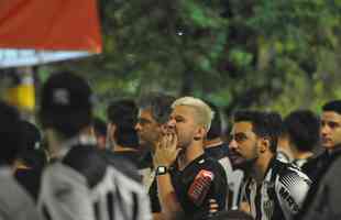 Torcedores do Atltico acompanham a partida contra o Palmeiras em alguns bares de Belo Horizonte