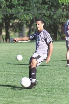 67º - Wellington Amorim - 2001/2002 - 18 jogos / 1 gol - 0,055