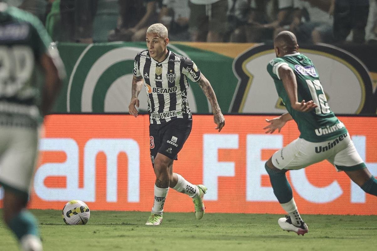 Fotos do jogo entre Gois e Atltico no Estdio da Serrinha, em Goinia, pela quarta rodada do Campeonato Brasileiro