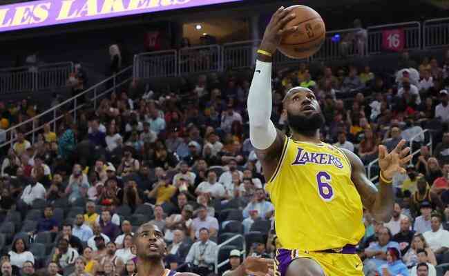 Lakers, de LeBron James, quer deixar ms impresses das ltimas duas temporadas para trs e retomar o caminho das conquistas