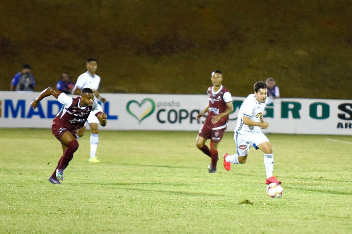 Cruzeiro buscou empate no fim da partida contra o Patrocinense 