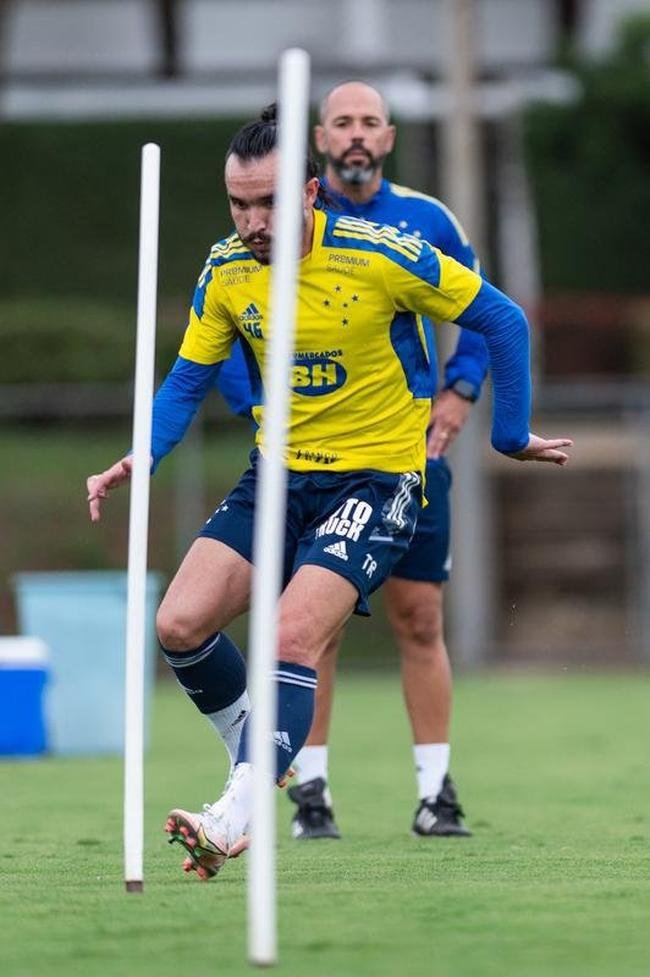 Fotos do treino do Cruzeiro nesta quarta-feira (20/10) na Toca II