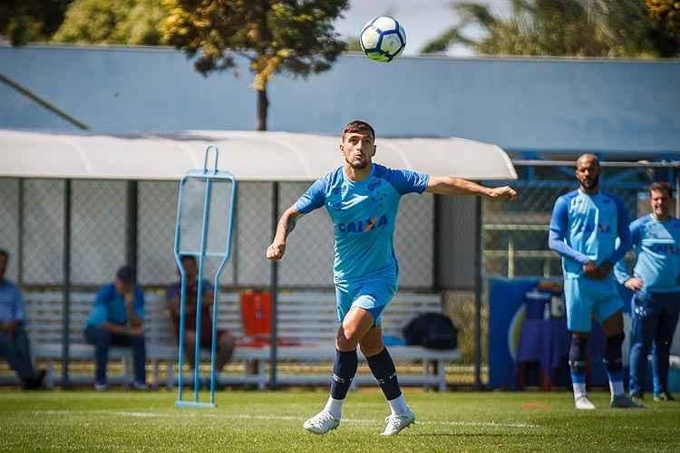 Cruzeiro se reapresenta de olho em jogo contra o Grêmio