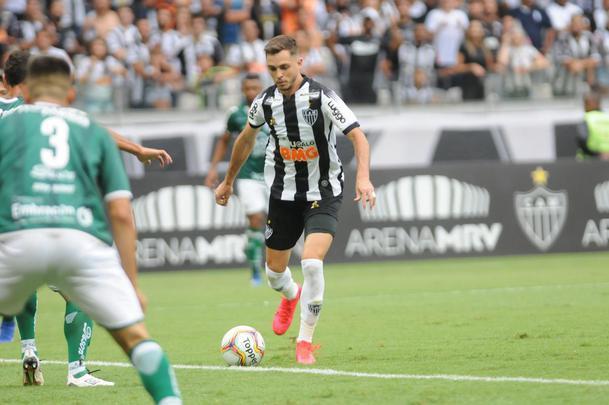 No dia da apresentao de Diego Tardelli, Atltico perde para Caldense no Mineiro