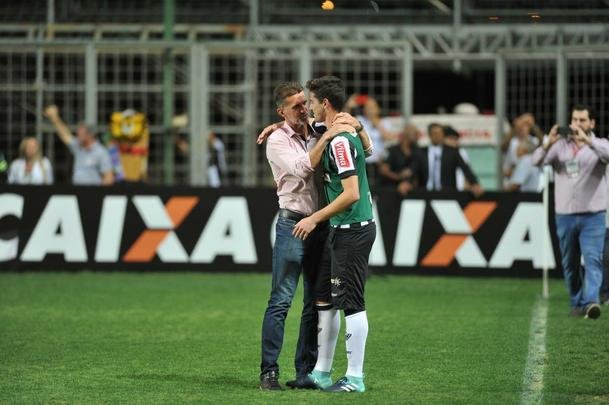 Confira imagens da partida entre Atltico e Vitria, no Independncia