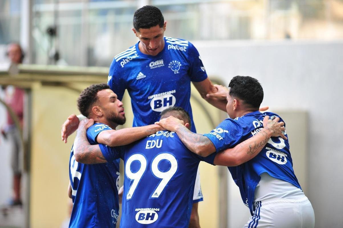 14 Cruzeiro 1 x 0 Grmio - 21.831 torcedores, no Independncia, pela 6 rodada da Srie B; renda de R$ 610.879,00