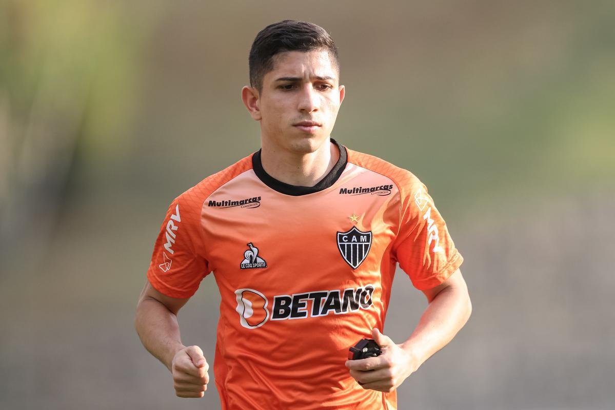 Aps a eliminao na Libertadores diante do Palmeiras, jogadores do Atltico se reapresentaram na Cidade do Galo e realizaram treinamento visando o duelo contra o Internacional, pelo Campeonato Brasileiro