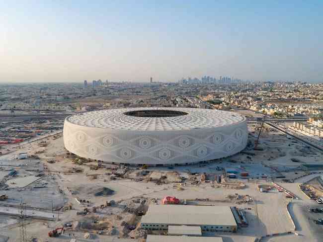 Estádio Al Thumama: arena da Copa tem capacidade para 40 mil torcedores e fica em Doha, capital do Catar. Foi projetado por pessoas nascidas no país e reflete tradição familiar catari
