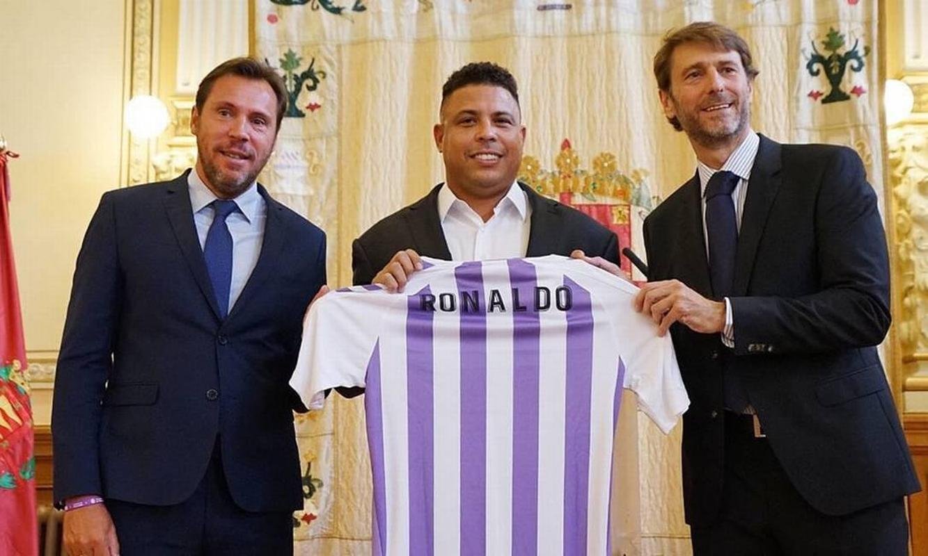 Ronaldo tem o controle do Real Valladolid, da Espanha