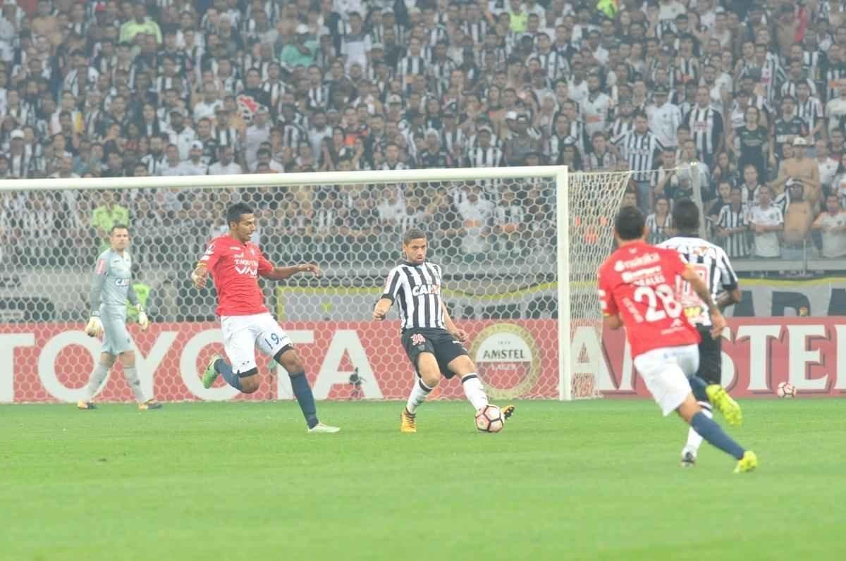 Atltico e Jorge Wilstermann se enfrentaram, no Mineiro, pelas oitavas de final da Libertadores