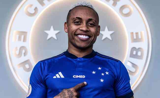 Clube russo anuncia contratação de jogador do Cruzeiro > No Ataque