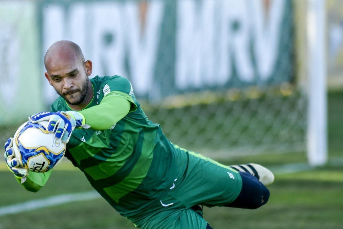 Fernando Leal - Goleiro do Amrica de 2014 at 2019