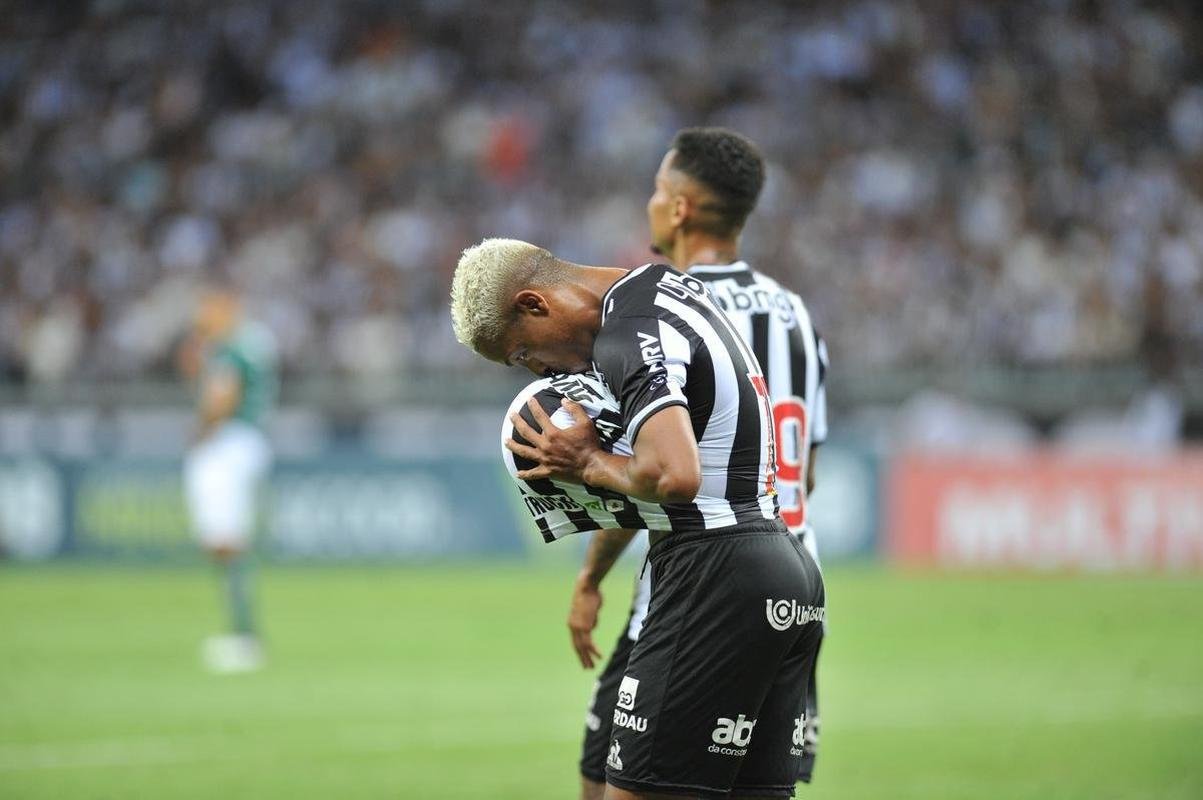 Fotos da partida de volta da semifinal do Campeonato Mineiro, entre Atltico e Caldense, no Mineiro, em Belo Horizonte