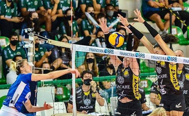 Praia, campe�o sul-americano, e Minas, vice, conhecem advers�rios no Mundial de Clubes