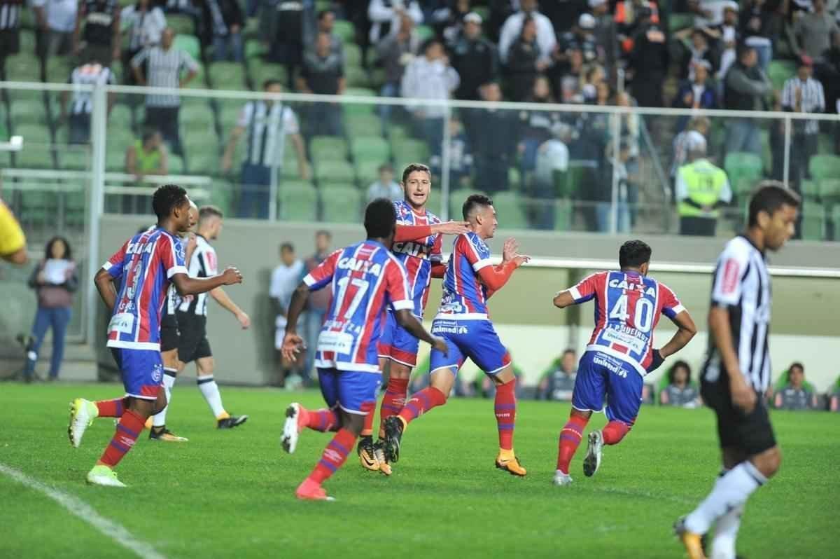 Atltico e Bahia se enfrentaram, no Independncia, pela 15 rodada do Campeonato Brasileiro