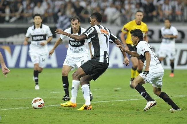 Imagens da deciso da Libertadores 2013 entre Atltico e Olimpia, no Mineiro
