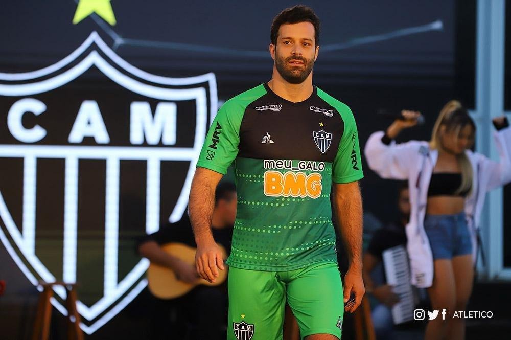 Novos uniformes de goleiro do Atltico