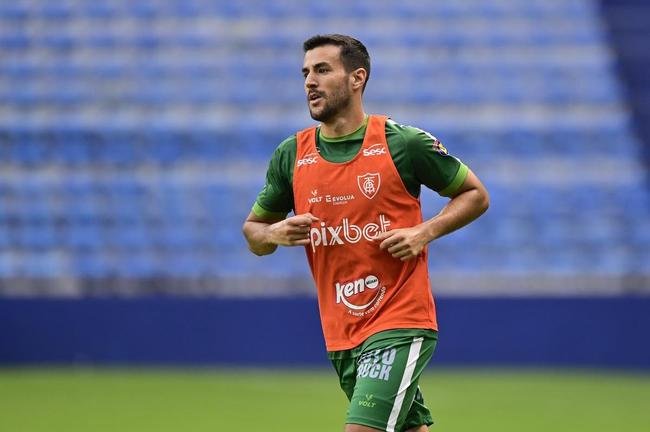 Ral Cceres (Lateral-direito)