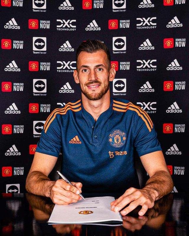 Manchester United: goleiro Dubravka (ex-Newcastle)