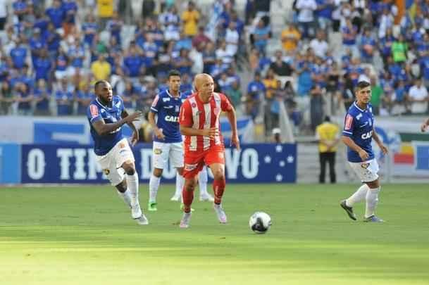 Fotos de Cruzeiro x Villa Nova, no Mineiro, pela oitava rodada do Estadual (Rodrigo Clemente/EM D.A Press)