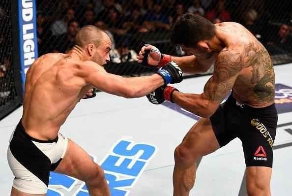 Na luta principal do UFC Fight Night 90, Rafael dos Anjos é nocauteado por Eddie Alvarez no primeiro round e perde cinturão do peso leve
