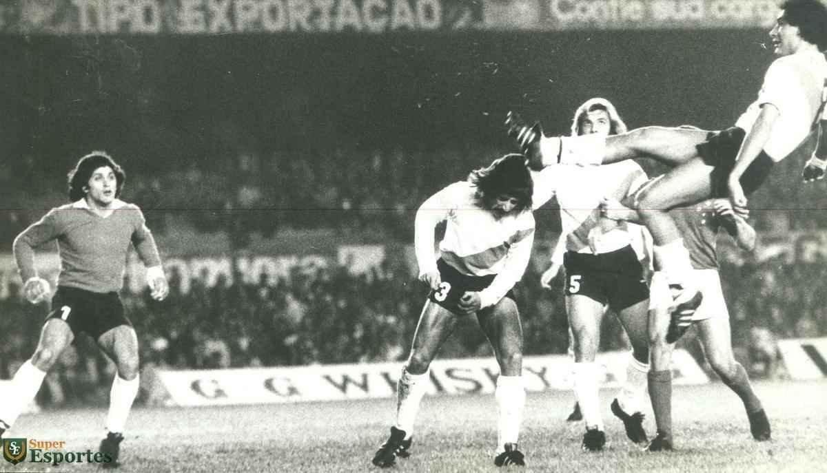 Cruzeiro derrotou River Plate por 4 a 1 no Mineirão em primeiro jogo da finalíssima da Libertadores