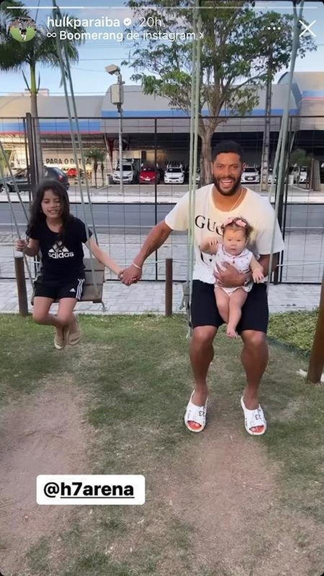 Hulk e as filhas em Jo�o Pessoa.