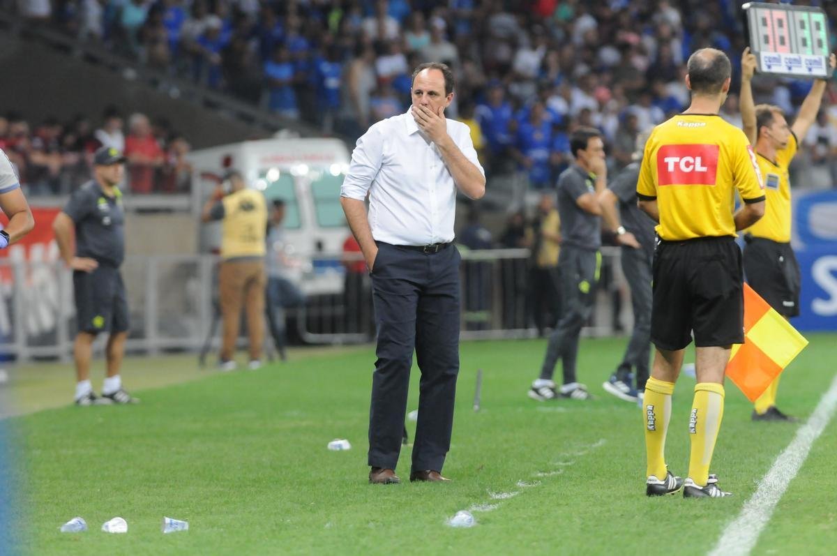 Cruzeiro e Flamengo se enfrentaram pela 20 rodada do Campeonato Brasileiro