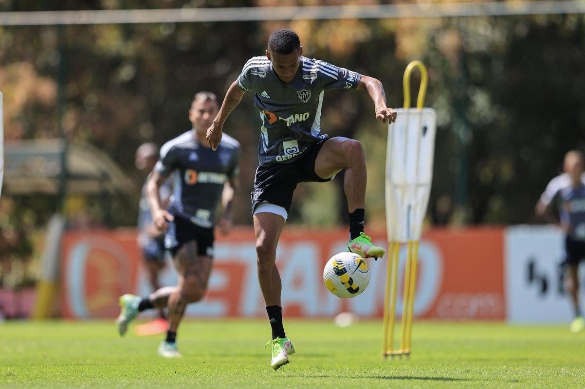 Principais imagens da atividade do Atltico na manh desta quarta-feira (24/8), na Cidade do Galo, em Vespasiano.