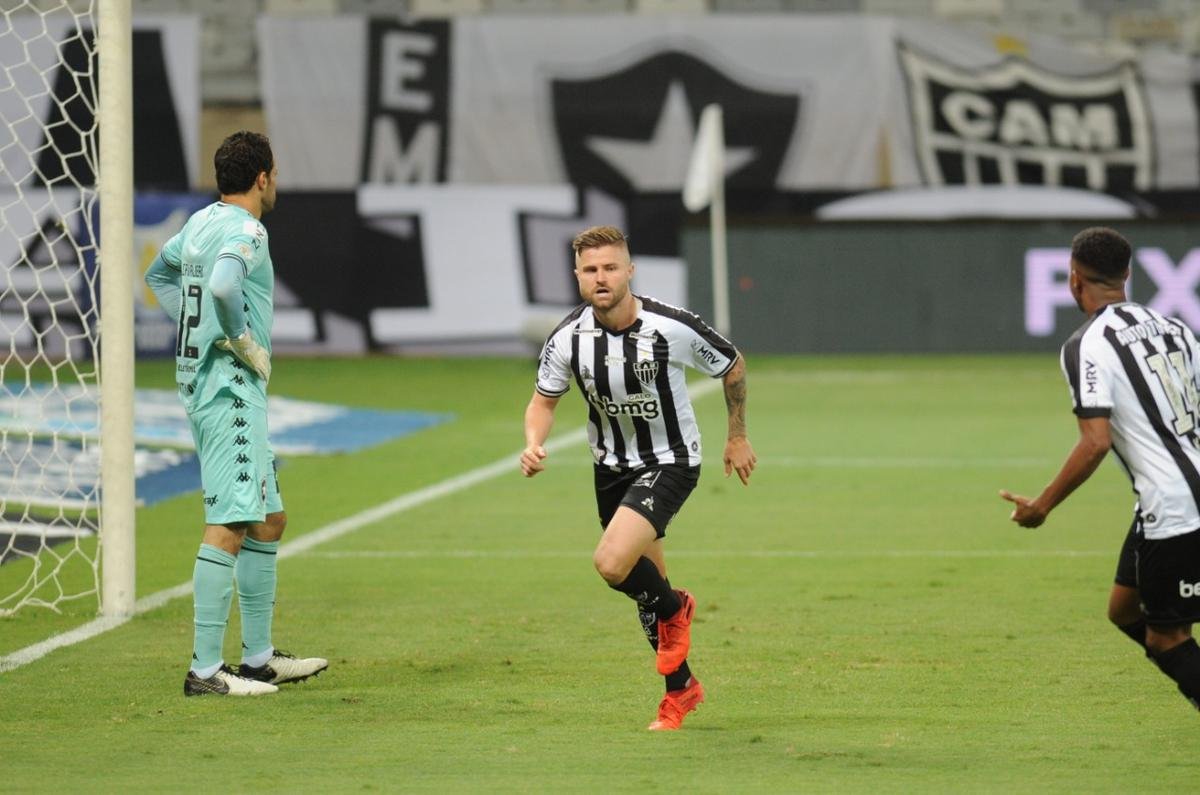 Atltico x Botafogo: veja fotos do jogo no Mineiro